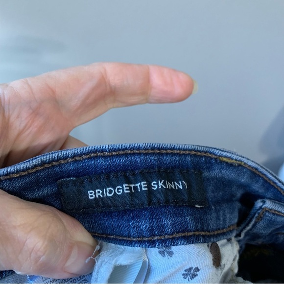 Lucky Brand button up Bridgette skinny blue‎ jeans. Size 4/27 - Picture 4 of 11